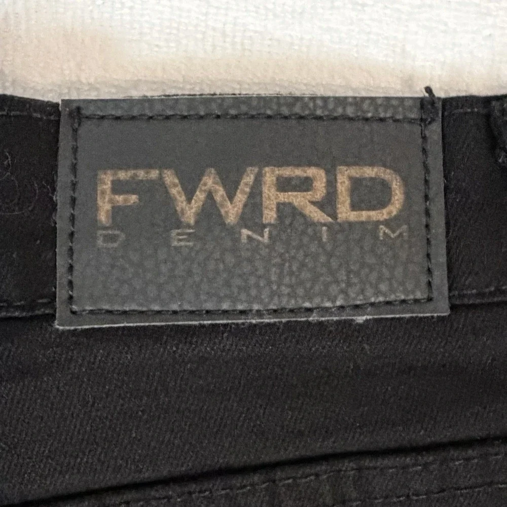 FWRD Denim Black Distressed Frayed Stacked Raw Edge Straight Slim Leg‎ Sz 30